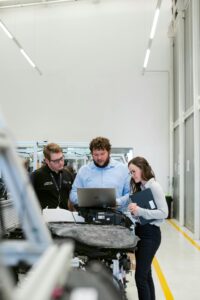 engineering manufacturing it